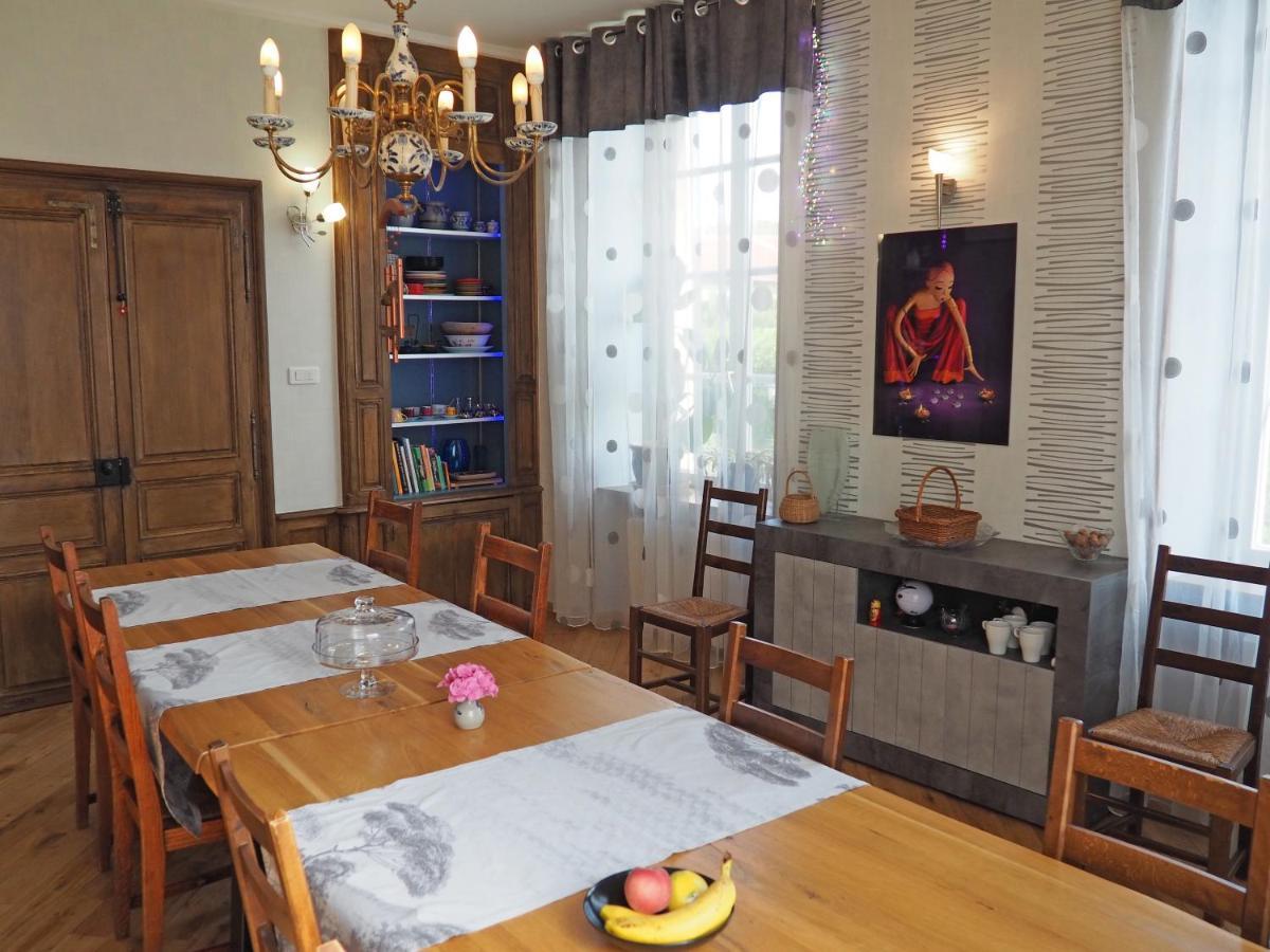 Manoir Le Refuge Bed & Breakfast Rechicourt-le-Chateau Eksteriør bilde